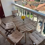 кума лиса Apartment *